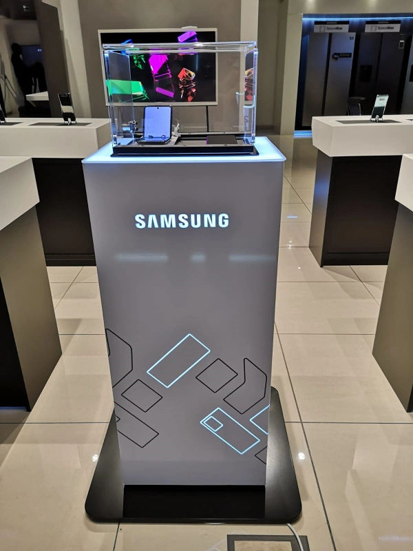 Product glorifier and plinth for a brand mobile phone store — electronics display stands Johannesburg
