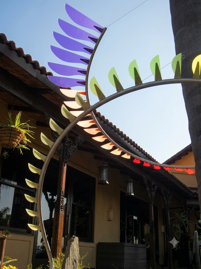 Custom Perspex® garden screen for an outdoor restaurant terrace in Johannesburg — weather-resistant acrylic partitioning for hospitality decks