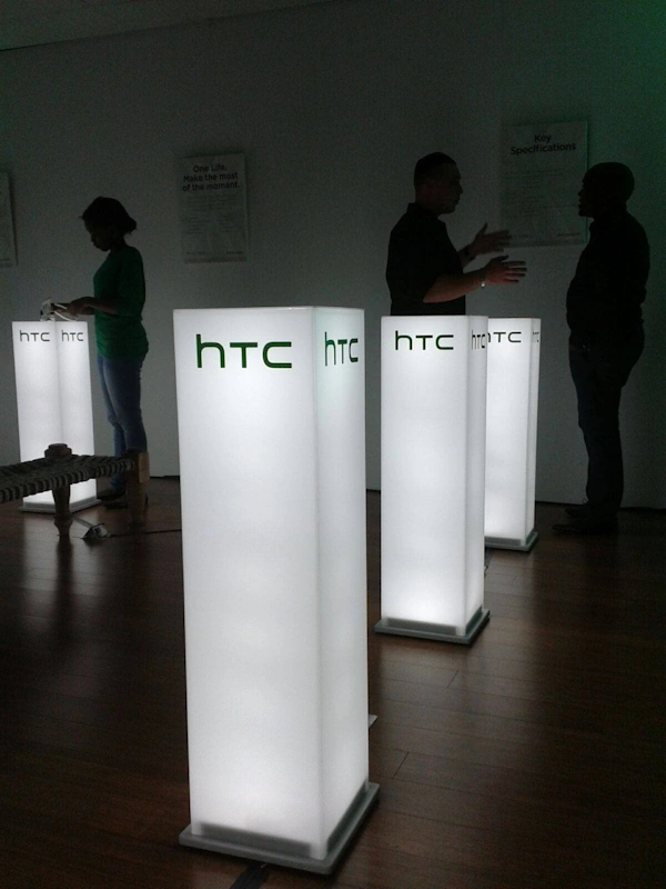 Display plinths — freestanding acrylic pedestals for product launches and events, Johannesburg